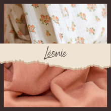 Charger l'image dans la galerie, PRÉCOMMANDE Coussin de Lecture "Léonie"