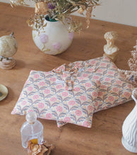 Charger l'image dans la galerie, Pochette à livre noeud "Augusta"