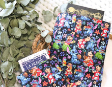 Charger l'image dans la galerie, Pochette à livre "Lilo & Stitch"
