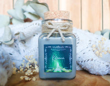 Charger l'image dans la galerie, (AVEC DÉFAUT) • Bougie " Keleana " - Orchidée Noire & Bois Ambré