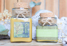 Charger l'image dans la galerie, PRECOMMANDE - Bougie "Magic Charly" - Cèdre Du Liban & Mandarine