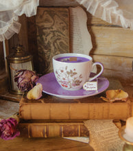 Charger l&#39;image dans la galerie, Bougie &quot;Eloise&quot; - Clafoutis aux Prunes, Cardamome et Vanille

