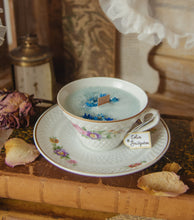 Charger l&#39;image dans la galerie, Bougie &quot;Colin&quot; - Patchouli, Ambre et Savon Doux
